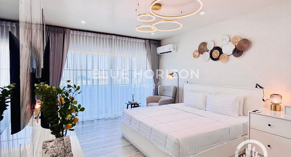 For sale 3 bedrooms condo in Bang Lamung, Chonburi