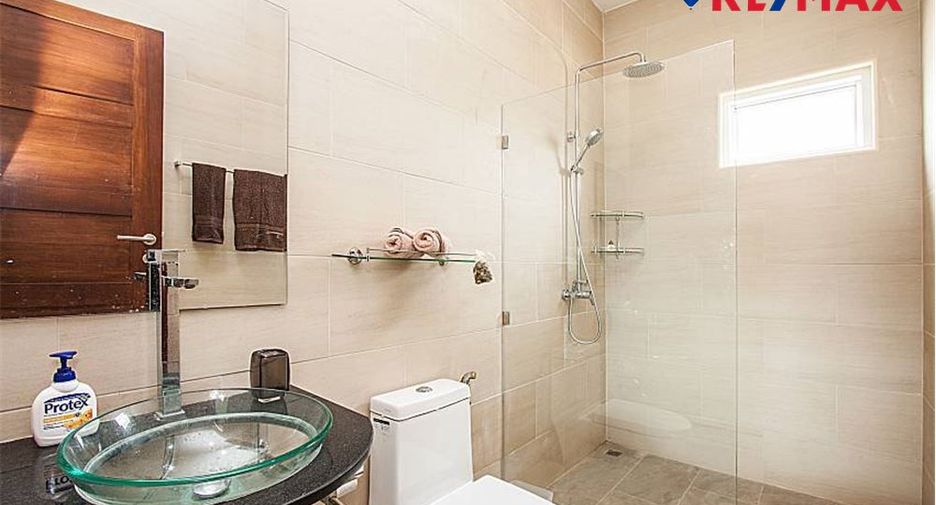À vendre 6 chambres maison à Bang Lamung, Chonburi