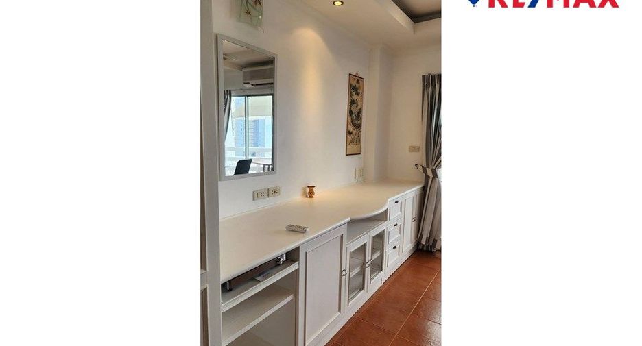 For sale studio condo in Bang Lamung, Chonburi