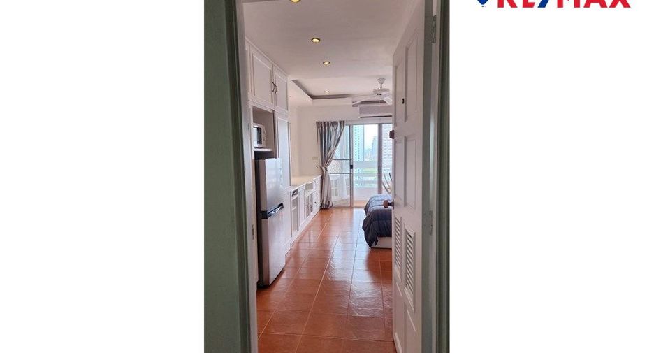 For sale studio condo in Bang Lamung, Chonburi