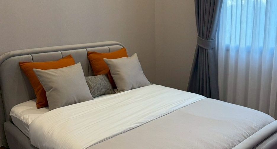 Haus zur Miete und zum Kauf mit 4 Zimmer in Bang Khen, Bangkok