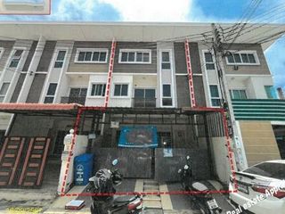 For sale 1 bed townhouse in Bang Phli, Samut Prakan