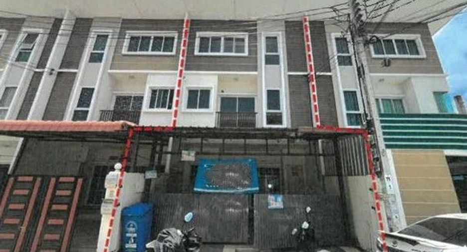 For sale 1 bed townhouse in Bang Phli, Samut Prakan