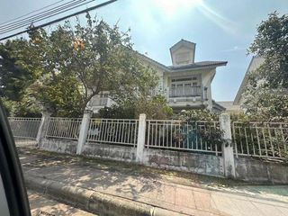 For sale 1 Beds house in Min Buri, Bangkok