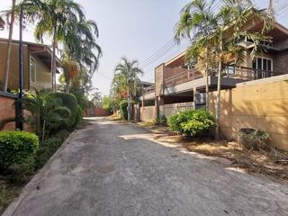 For sale 3 bedrooms house in Ban Bueng, Chonburi