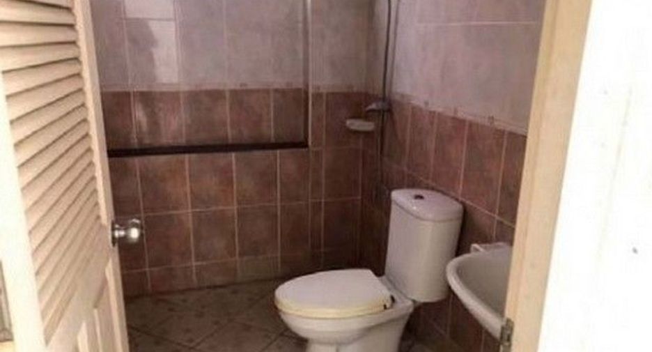 For sale 1 bed house in Thawi Watthana, Bangkok