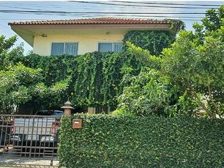 À vendre 1 chambre maison à Nong Chok, Bangkok