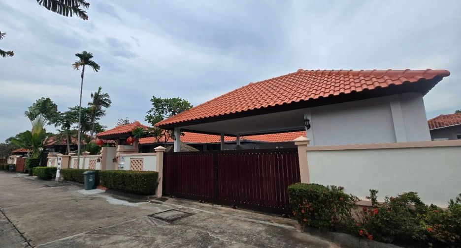 À louer 3 chambres maison à Sattahip, Chonburi