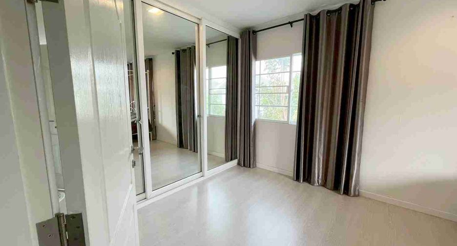 À vendre 3 chambres maison à Min Buri, Bangkok