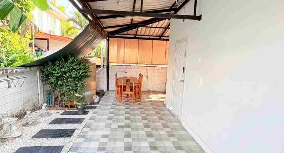 À vendre 3 chambres maison à Min Buri, Bangkok