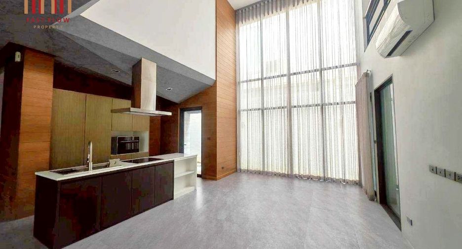 For sale 5 bedrooms house in Bang Sue, Bangkok