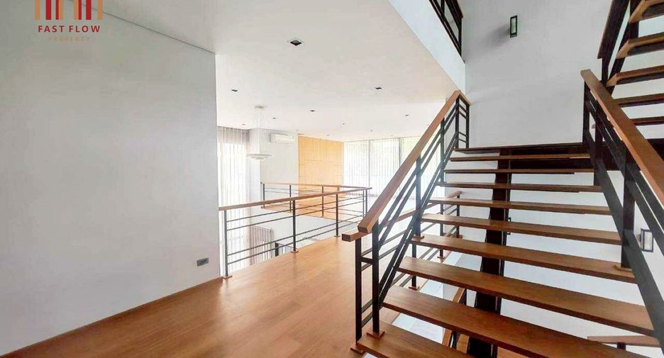 For sale 5 bedrooms house in Bang Sue, Bangkok