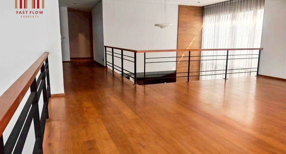 For sale 5 bedrooms house in Bang Sue, Bangkok