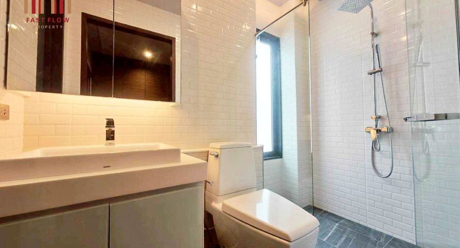 For sale 5 bedrooms house in Bang Sue, Bangkok