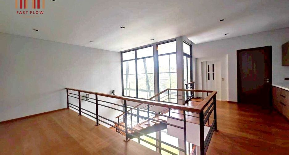 For sale 5 bedrooms house in Bang Sue, Bangkok