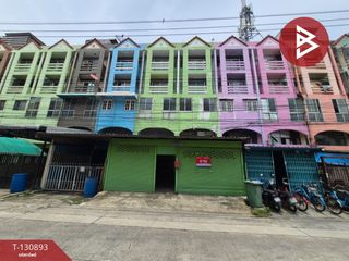 出售 6 卧室 商业空间 在 Mueang Samut Prakan, Samut Prakan