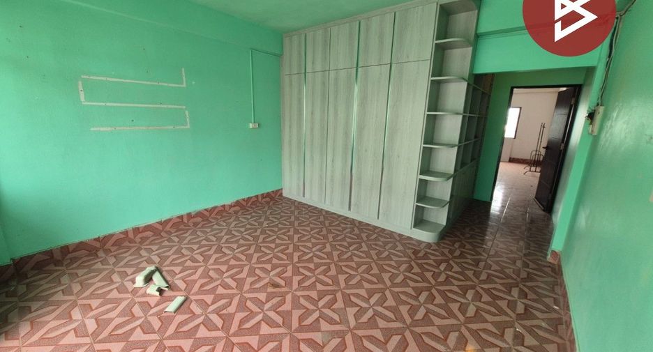 For sale 6 bedrooms retail Space in Mueang Samut Prakan, Samut Prakan