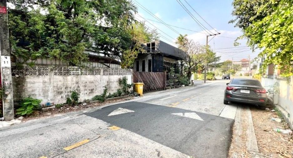 Terreno en venta en Lat Phrao, Bangkok