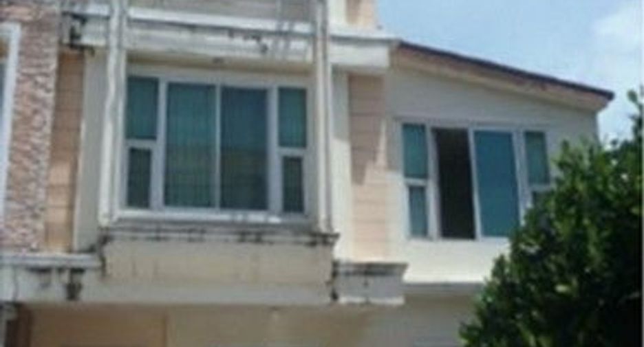 À vendre 1 chambre maison de ville à Lak Si, Bangkok