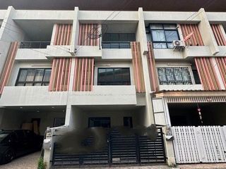 For sale 1 bed townhouse in Bueng Kum, Bangkok