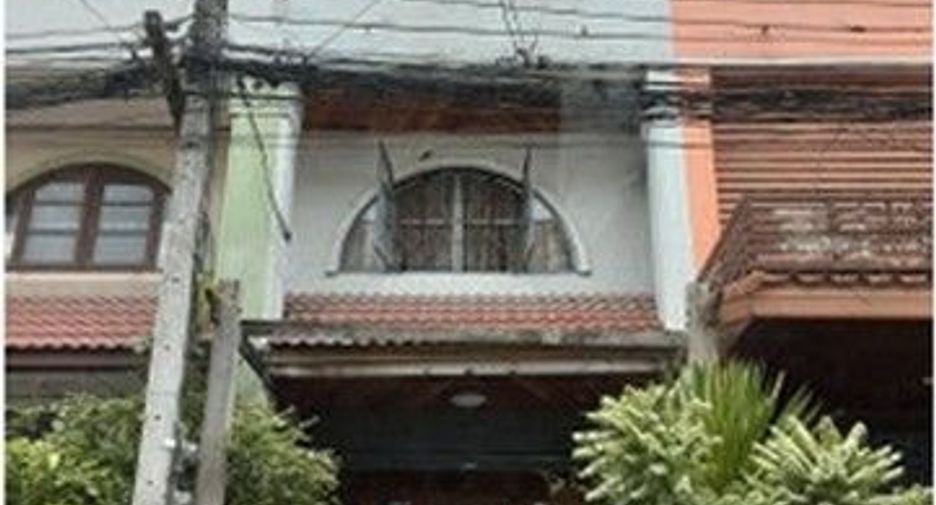 Продажа 1 кровать таунхаус в Буенг Кум, Бангкок