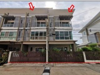 For sale 1 bed townhouse in Thung Khru, Bangkok
