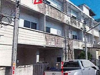 For sale 1 bed townhouse in Sai Mai, Bangkok