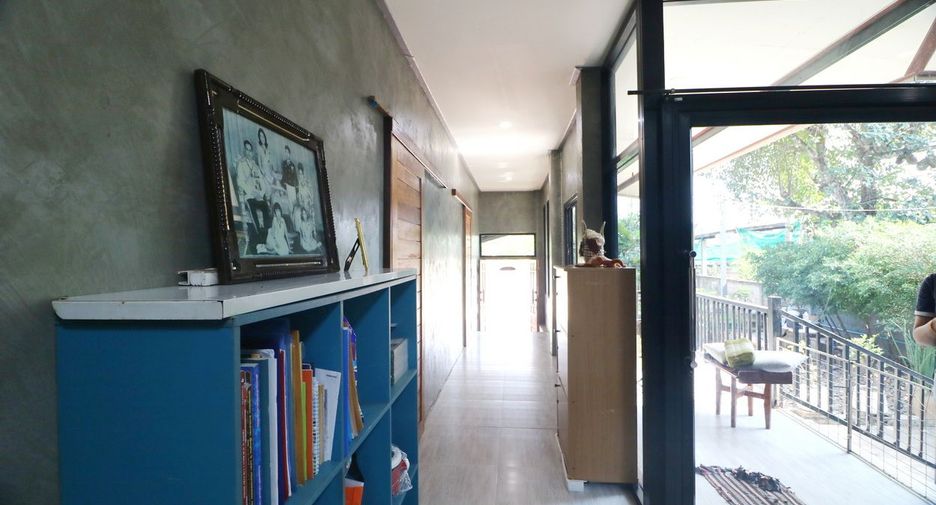For sale 4 bedrooms house in Mueang Nong Khai, Nong Khai