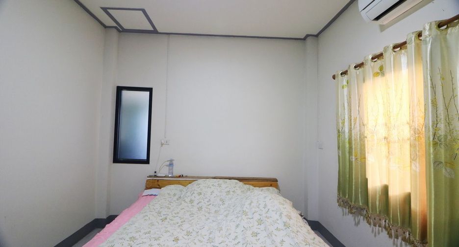For sale 4 bedrooms house in Mueang Nong Khai, Nong Khai