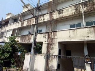 For sale 1 bed townhouse in Sai Mai, Bangkok