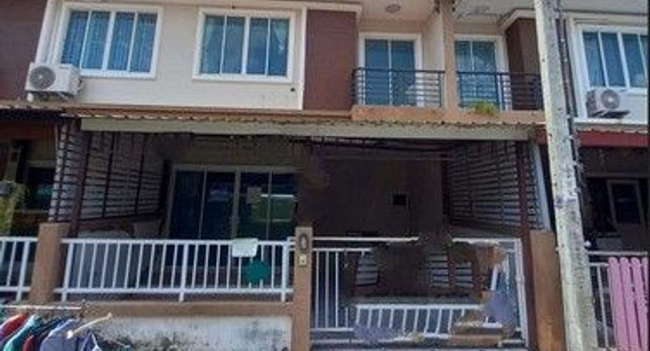 Casa adosada en venta de 1 habitaciones en Khlong Sam Wa, Bangkok