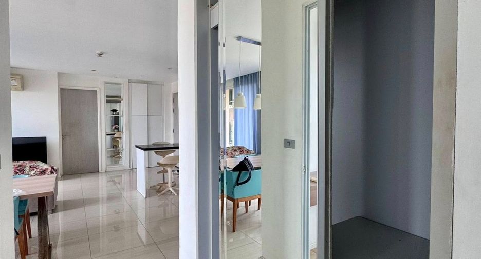 For rent 2 bedrooms condo in Bang Lamung, Chonburi