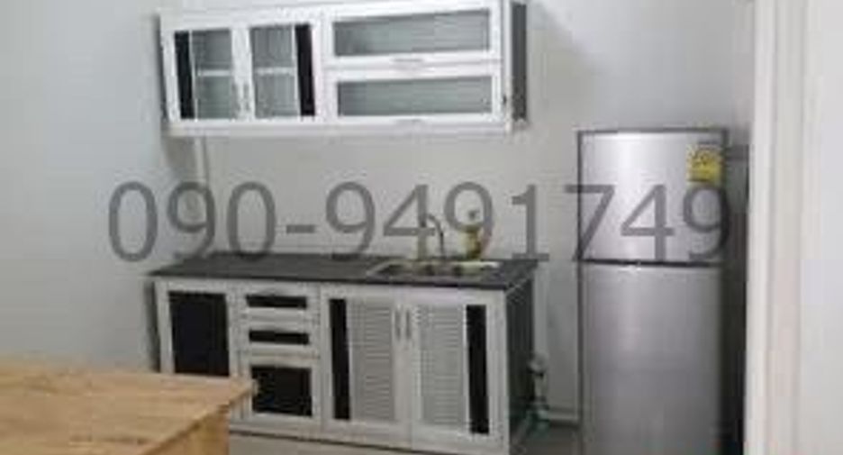 For rent and for sale 3 bedrooms townhouse in Bang Khen, Bangkok