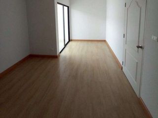 For sale 1 bed townhouse in Prawet, Bangkok