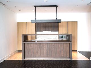 Wohnung zum Kauf mit 3 Zimmer in Sathon, Bangkok
