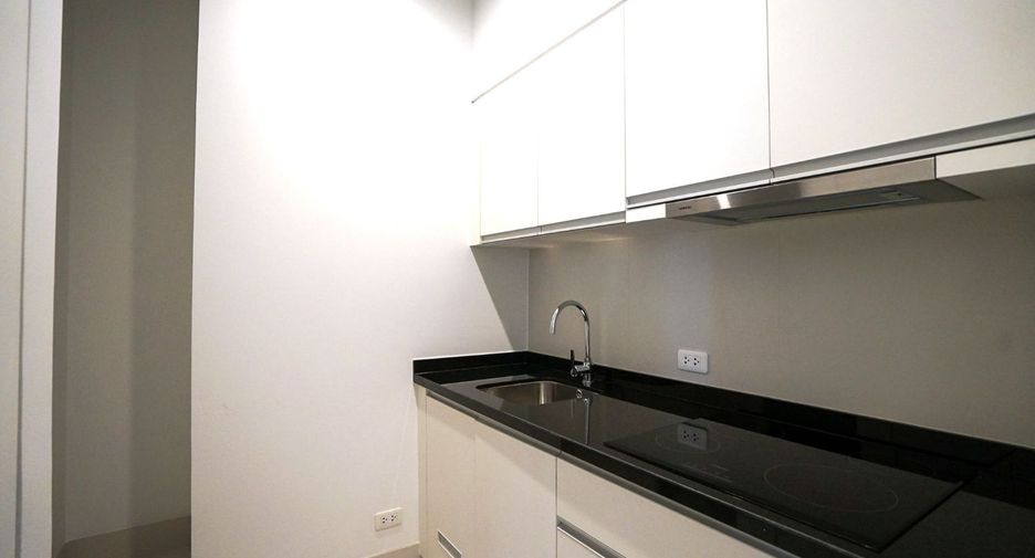Wohnung zum Kauf mit 3 Zimmer in Sathon, Bangkok
