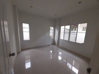 For sale 2 bedrooms house in Ban Bueng, Chonburi