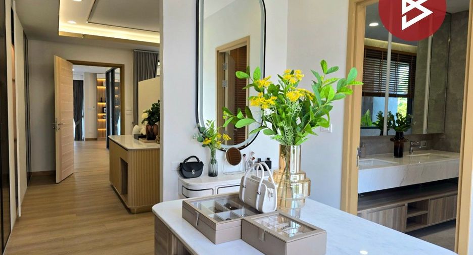 For sale 4 ベッドルーム house in Mueang Nakhon Pathom, Nakhon Pathom