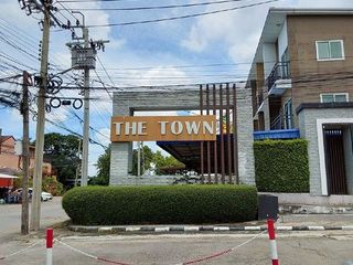 For sale 1 bed townhouse in Sai Mai, Bangkok