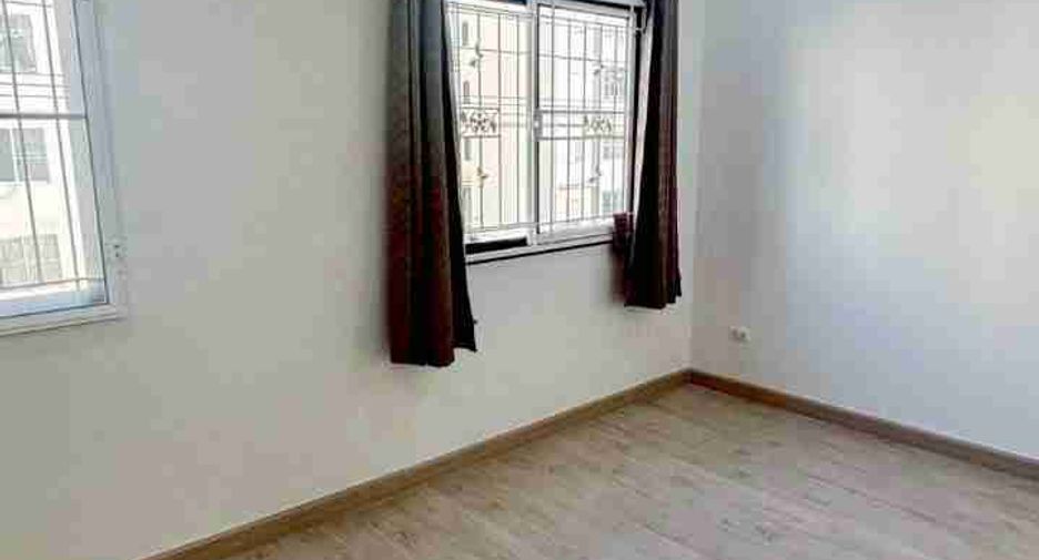 For sale 3 bedrooms townhouse in Lat Krabang, Bangkok