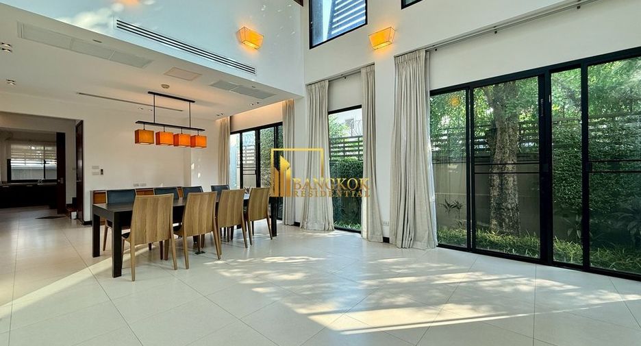 Villa zur Miete mit 4 Zimmer in Watthana, Bangkok