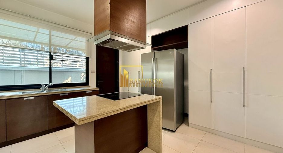 Villa zur Miete mit 4 Zimmer in Watthana, Bangkok