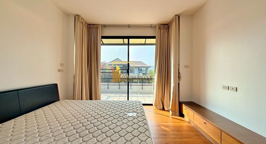 Villa zur Miete mit 4 Zimmer in Watthana, Bangkok