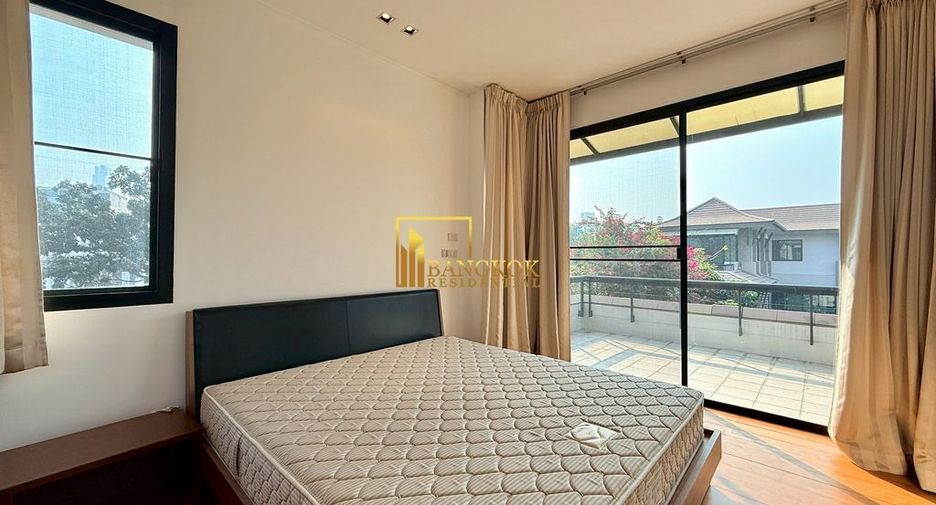 Villa zur Miete mit 4 Zimmer in Watthana, Bangkok