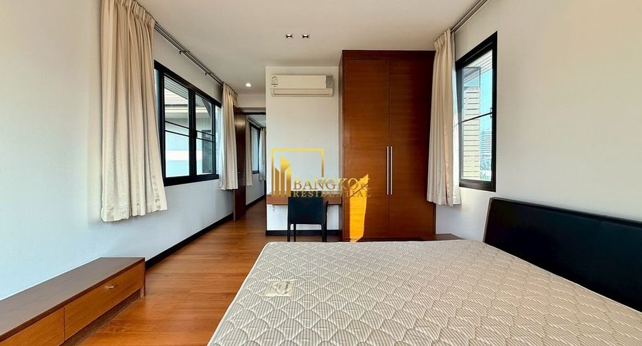 Villa zur Miete mit 4 Zimmer in Watthana, Bangkok