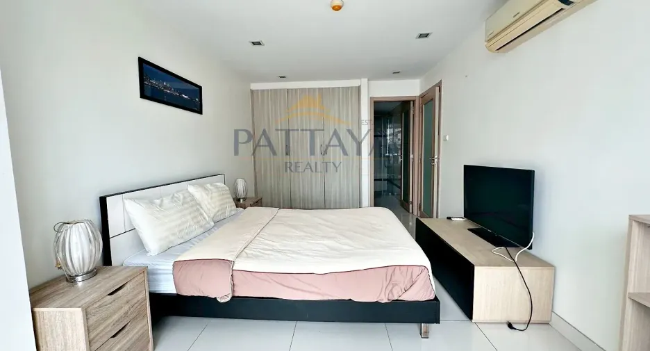 For rent and for sale 1 bed condo in Bang Lamung, Chonburi