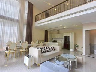 出租 4 卧室 独立屋 在 Khlong Toei, 曼谷
