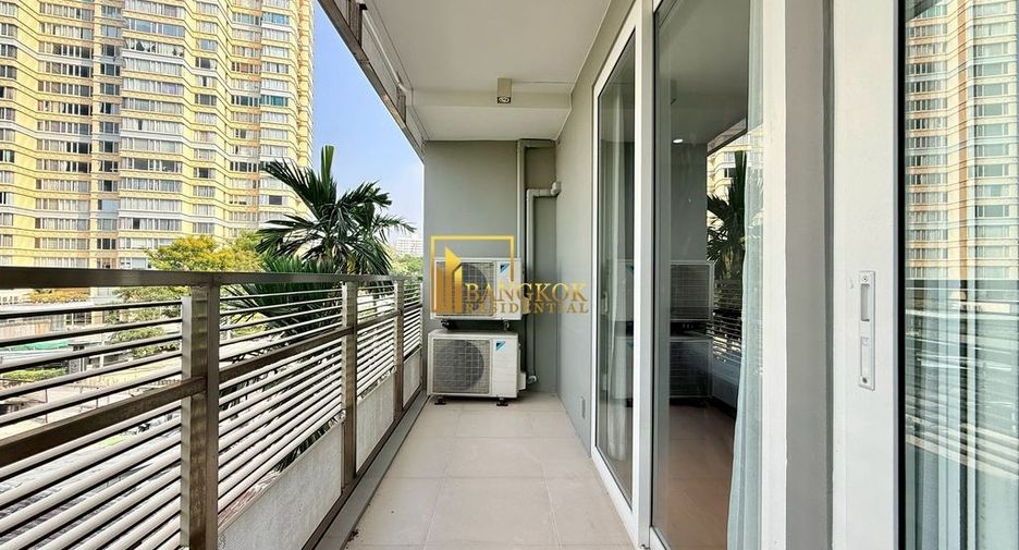À louer 4 chambres condo à Watthana, Bangkok