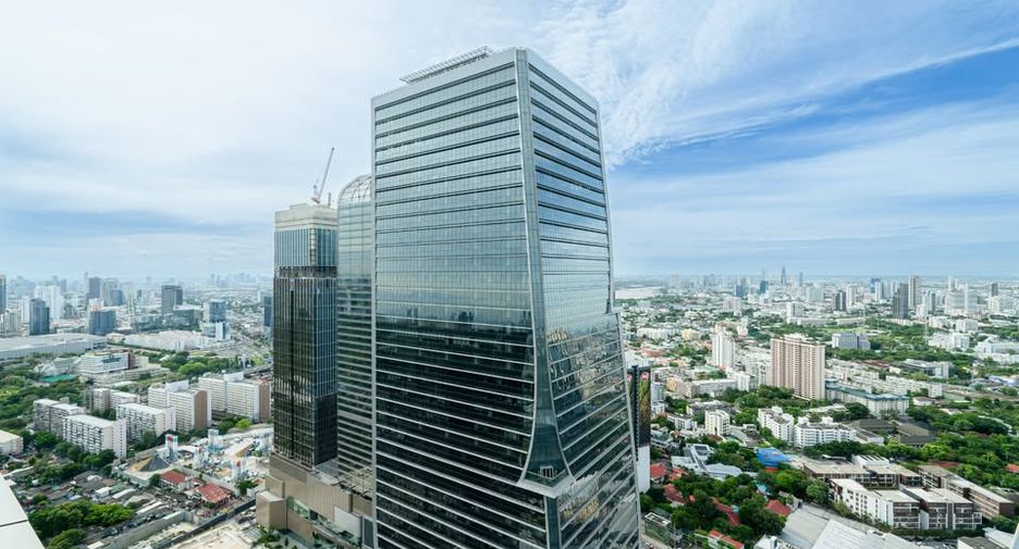 Аренда и продажа 3 спальни кондо в Сатхон, Бангкок