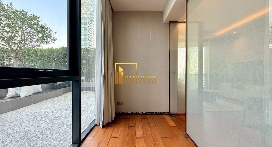 For rent and for sale 2 bedrooms condo in Khlong Toei, Bangkok